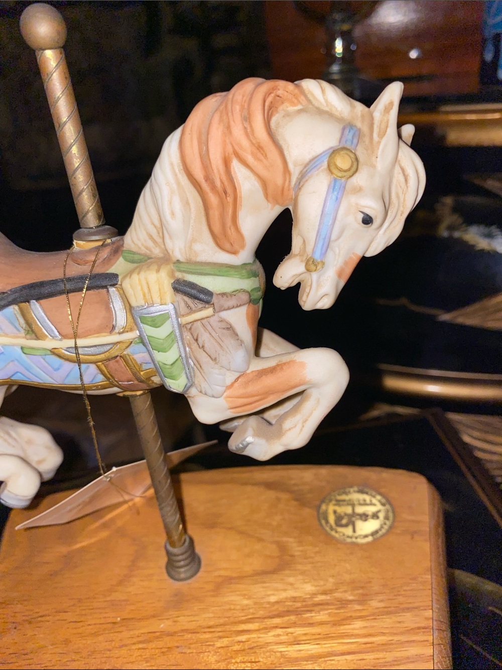 Vintage 1988 Tobin Fraley 3rd ED Carousel Horse Figurine in Cream and Peach - Picture 9 of 10